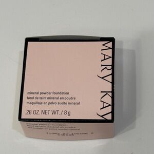 Mary Kay Mineral Powder Foundation - ivory 2